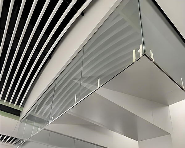 北屯玻璃北屯挡烟垂壁