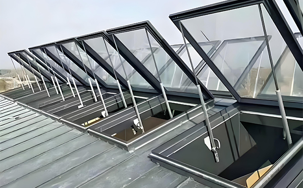 北屯消防排烟窗