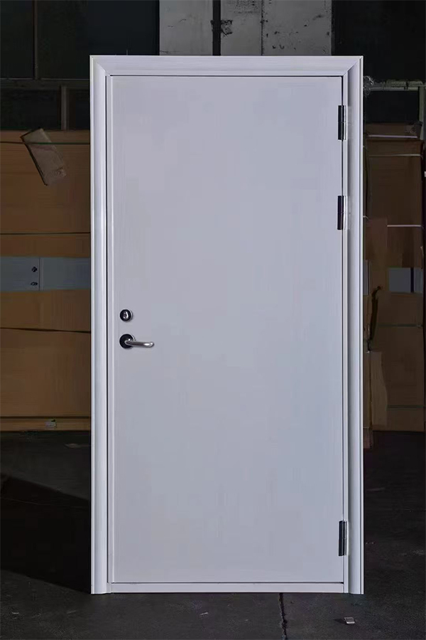 社区活动中心加装北屯防火门保障居民安全